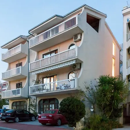 Appartement Paola *