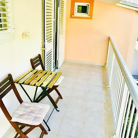 Apartament Paola Makarska